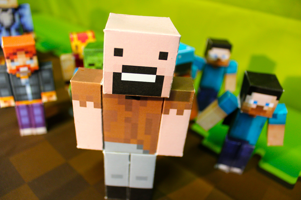 Minecraft Papercraft Studio now available for iOS!